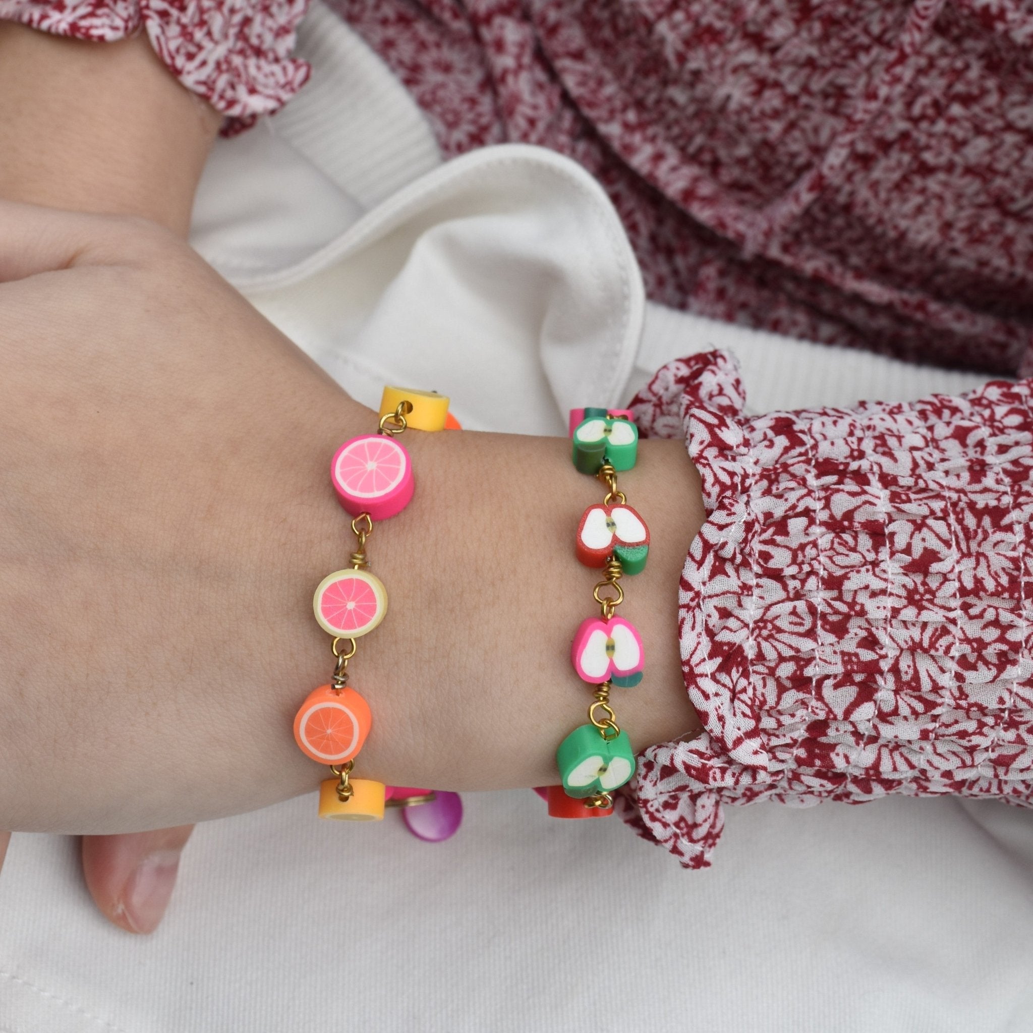Apple Bracelet, Charm Bracelet, Beaded Bracelet | by Ifemi Jewels - Cityz Atelier lumiere