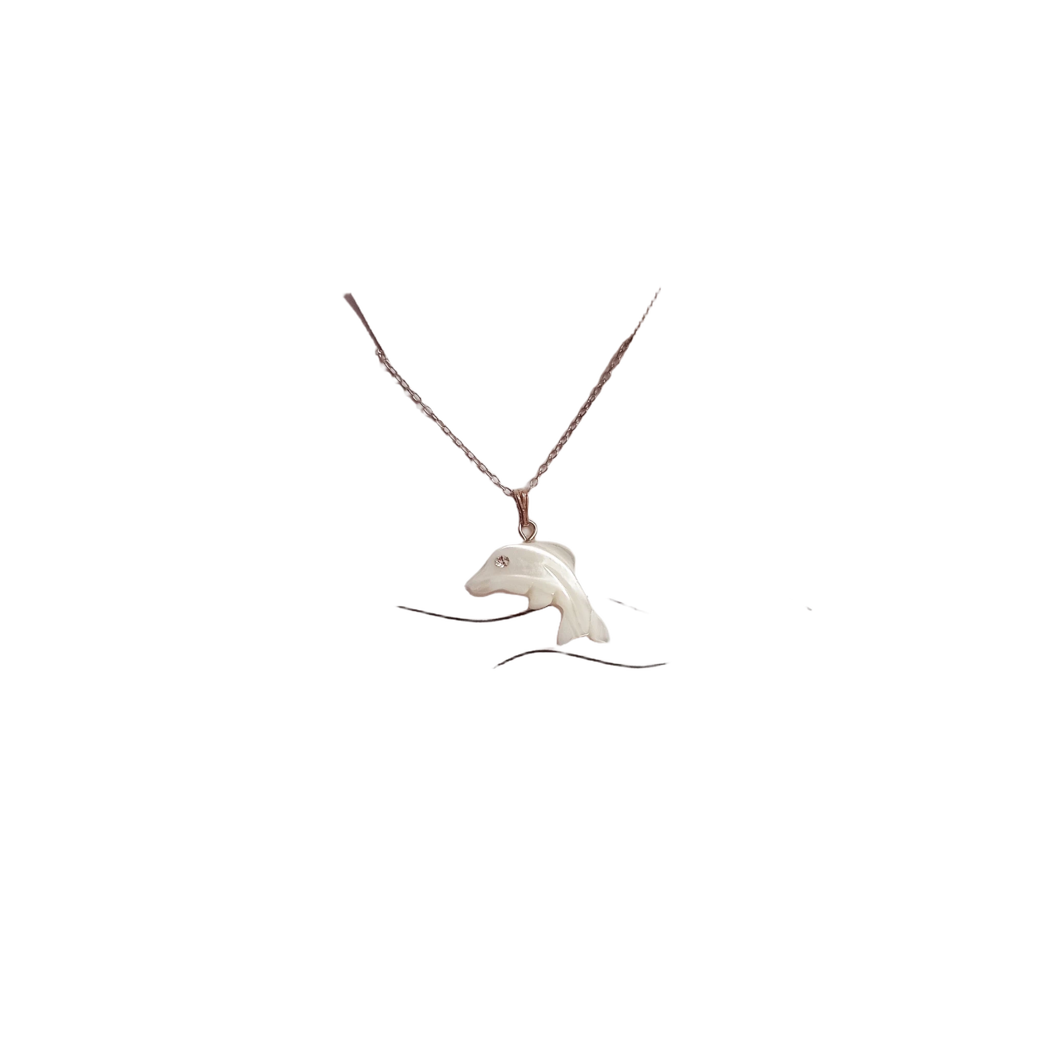 Dolphin necklace on 18 inch Sterling Silver Chain, Be Smarter Than A Dolphin Message, Personalised Gift, Affirmation Necklace, Affirmation Gift, Unique Gift Idea | by nlanlaVictory - Cityz Atelier lumiere